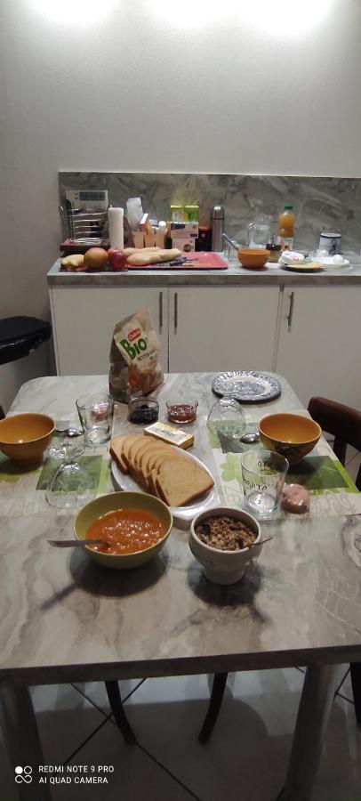 Ferienwohnung Les Plaisirs De La Ruralite Vendresse Exterior foto